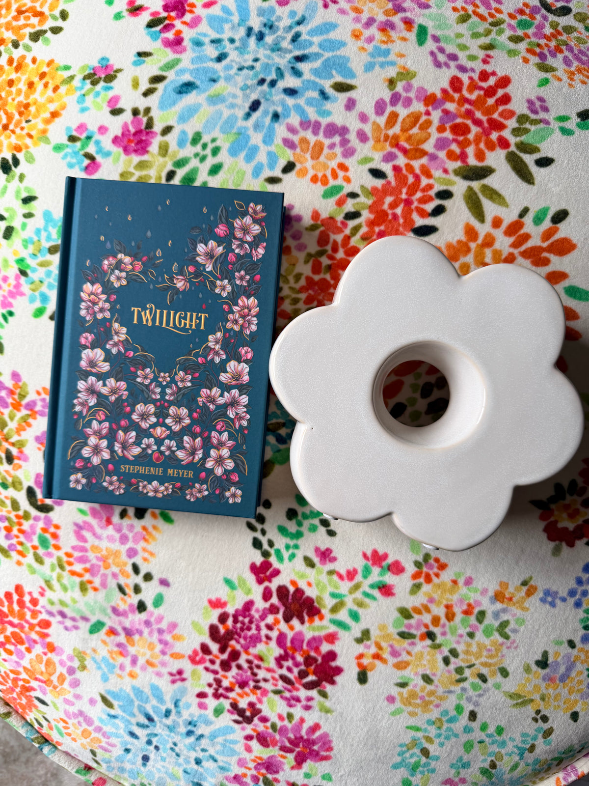 Daisy Days Ceramic Vase
