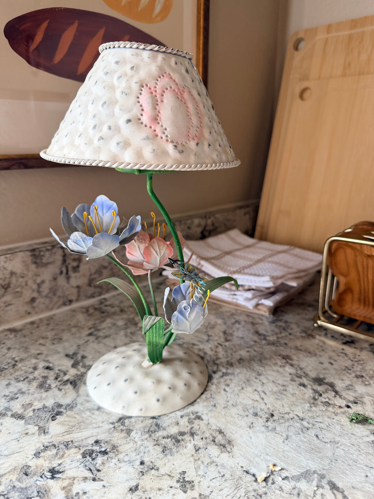 Secret Garden Floral Table Lamp